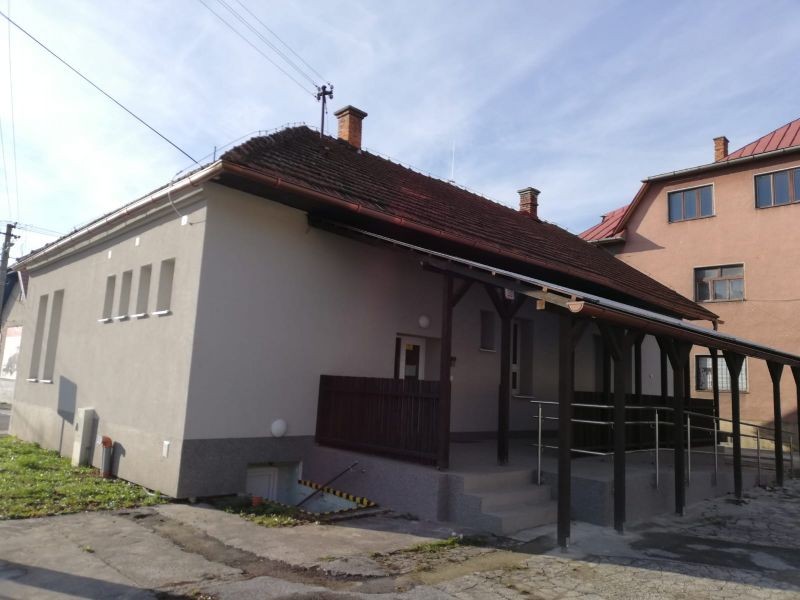 kompletná rekonštrukcia